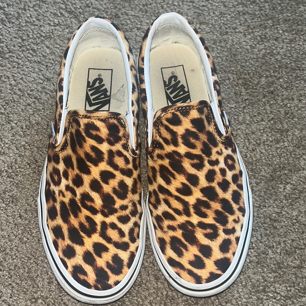 Vans classic slip on leopard print shoes